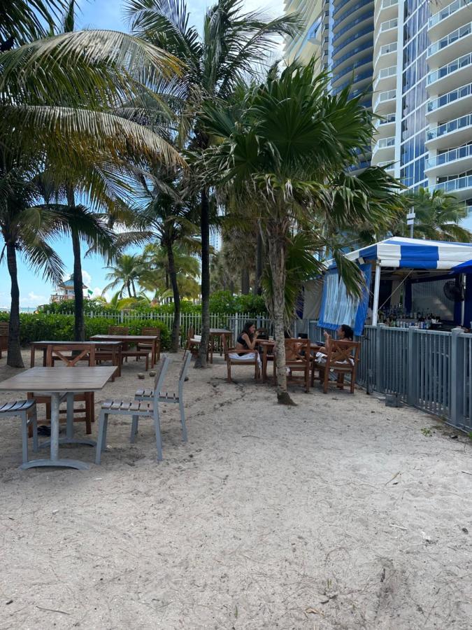 Miami Beach, Condominium/sunny Island *
